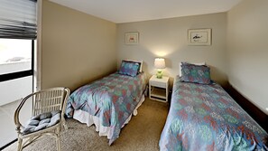 Condo, 2 Bedrooms
