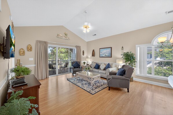 公寓式客房, 2 间卧室 | 起居区