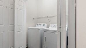 Condo, 2 Bedrooms | Interior