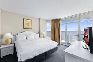 Condo, 2 Bedrooms