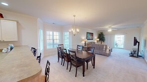 Condo, 3 Bedrooms | Interior