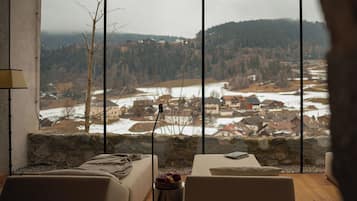 Bilik rawatan pasangan, sauna, tab panas, bilik wap, perkhidmatan urut