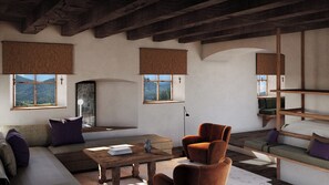 Chalet, Mountain View | In-room safe, soundproofing, free WiFi