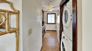 Condo, 2 Bedrooms | Interior