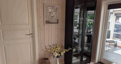Charming cottage with large fenced garden