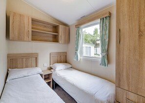 3 bedrooms - Caravan with one double and own twin. (Longridge, Ribble Valley)