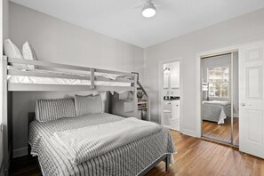 2 bedrooms, free WiFi - Magnolia Place 4639-104 2 Bedroom Condo (Myrtle Beach)