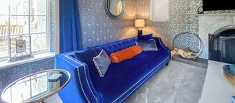 3 bedroom accommodation in Featherstone, near Wakefield