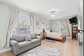 Condo, 1 Bedroom