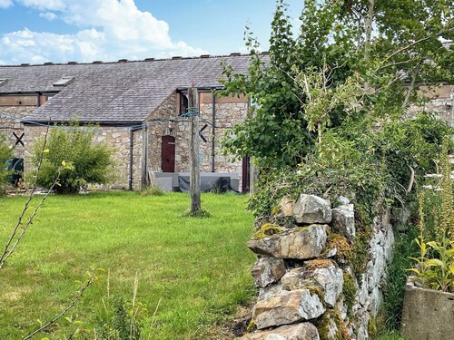 3 bedroom accommodation in Mold and the Clwydian Range