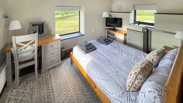 3 bedrooms, free WiFi