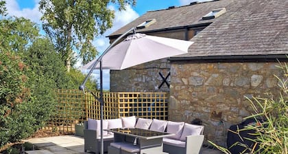 3 bedroom accommodation in Mold and the Clwydian Range