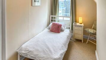 2 bedrooms, free WiFi