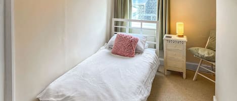 2 bedrooms, free WiFi