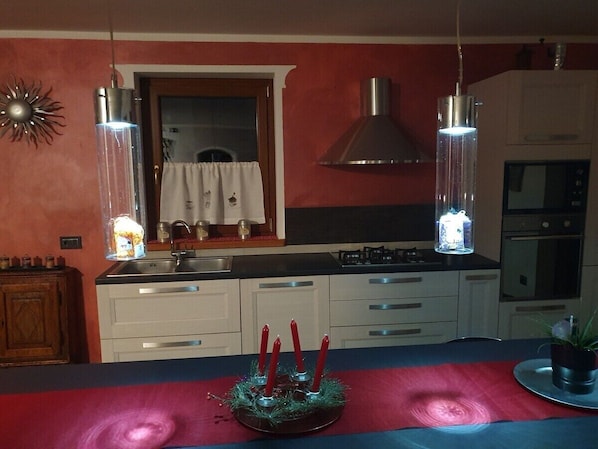 Casa, 4 habitaciones, con acceso para personas discapacitadas, para fumadores | Interior