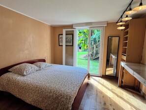 3 bedrooms, iron/ironing board, WiFi, bed sheets - In the countryside near the beach (Saint-Barthelemy)