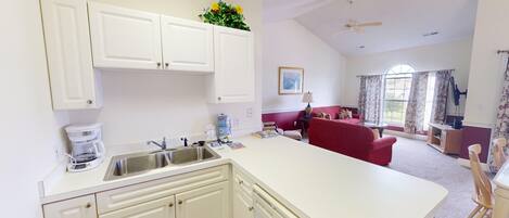 Condo, 1 Bedroom | Interior