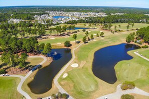 Condo, 2 quartos | Golfe