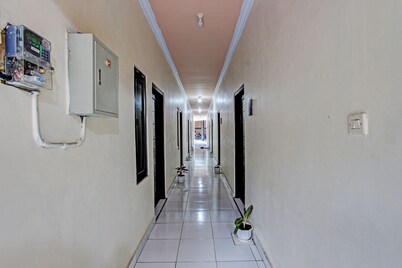 OYO 92289 Hotel Aji Kusuma