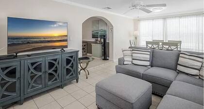 Fall In Naples Hot Tub On 107th 3 Bedroom Home