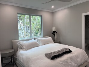 Nhà, 3 phòng ngủ | 3 phòng ngủ, khu vực làm việc phù hợp cho laptop 