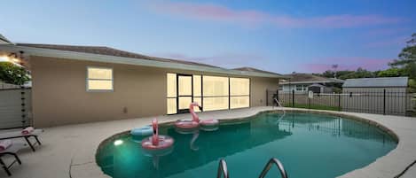 House, 3 Bedrooms | Pool