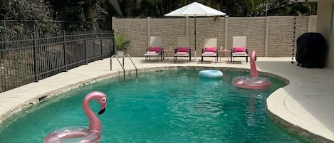 Casa, 3 habitaciones | Alberca