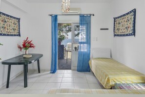 1 bedroom, WiFi, bed sheets, wheelchair access