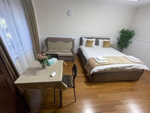 Silitysrauta/-lauta, ilmainen Wi-Fi