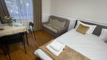 Iron/ironing board, free WiFi