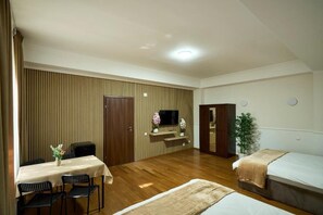 Silitysrauta/-lauta, ilmainen Wi-Fi