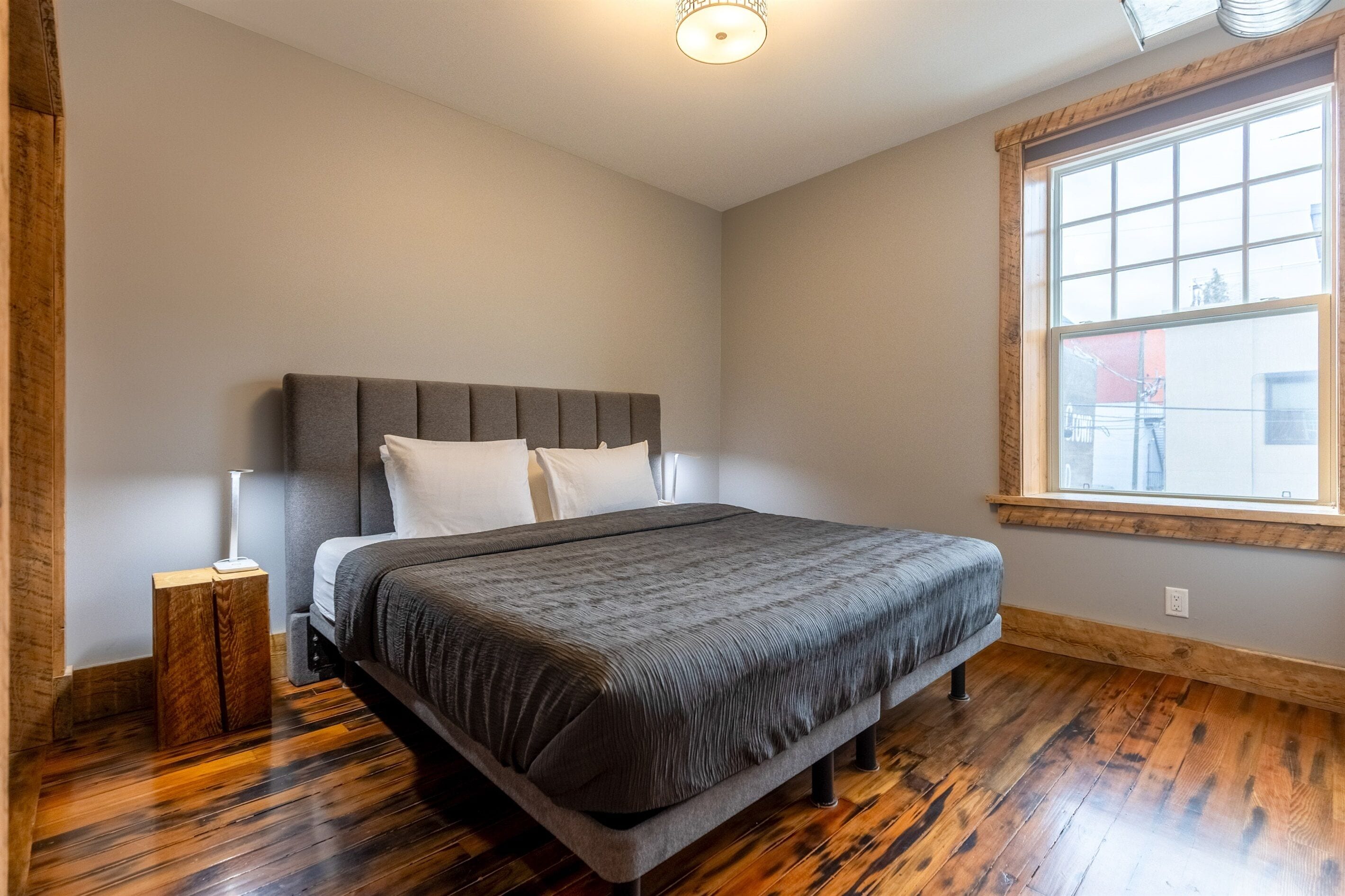2 bedrooms, iron/ironing board, travel crib, free WiFi