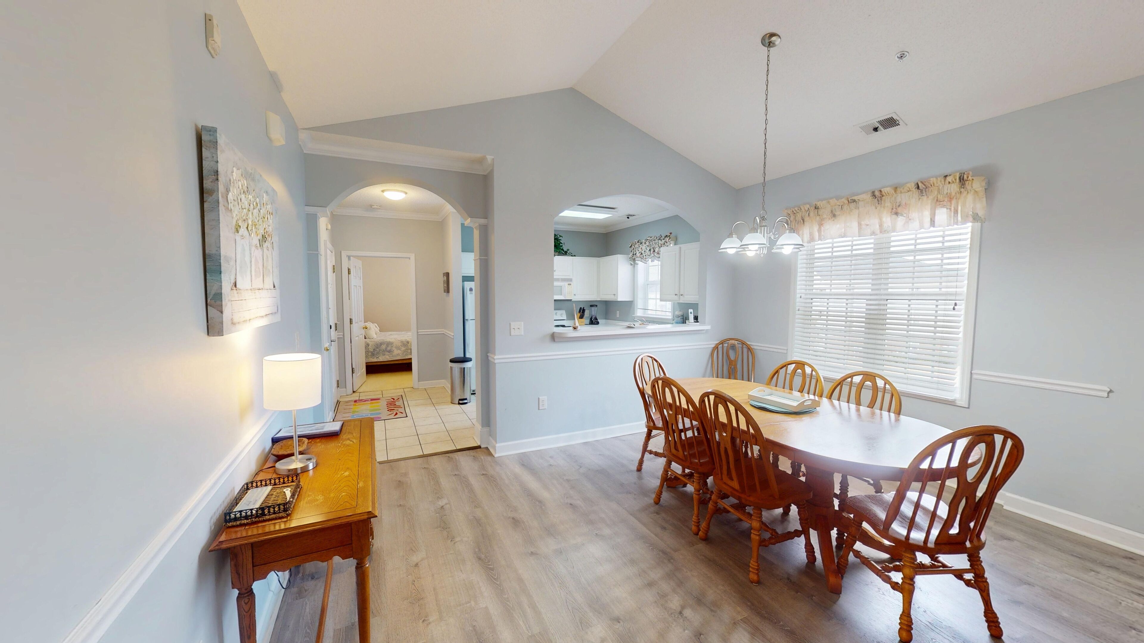 Condo, 3 Bedrooms | Dining