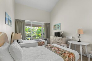 2 bedrooms, iron/ironing board, Internet, bed sheets