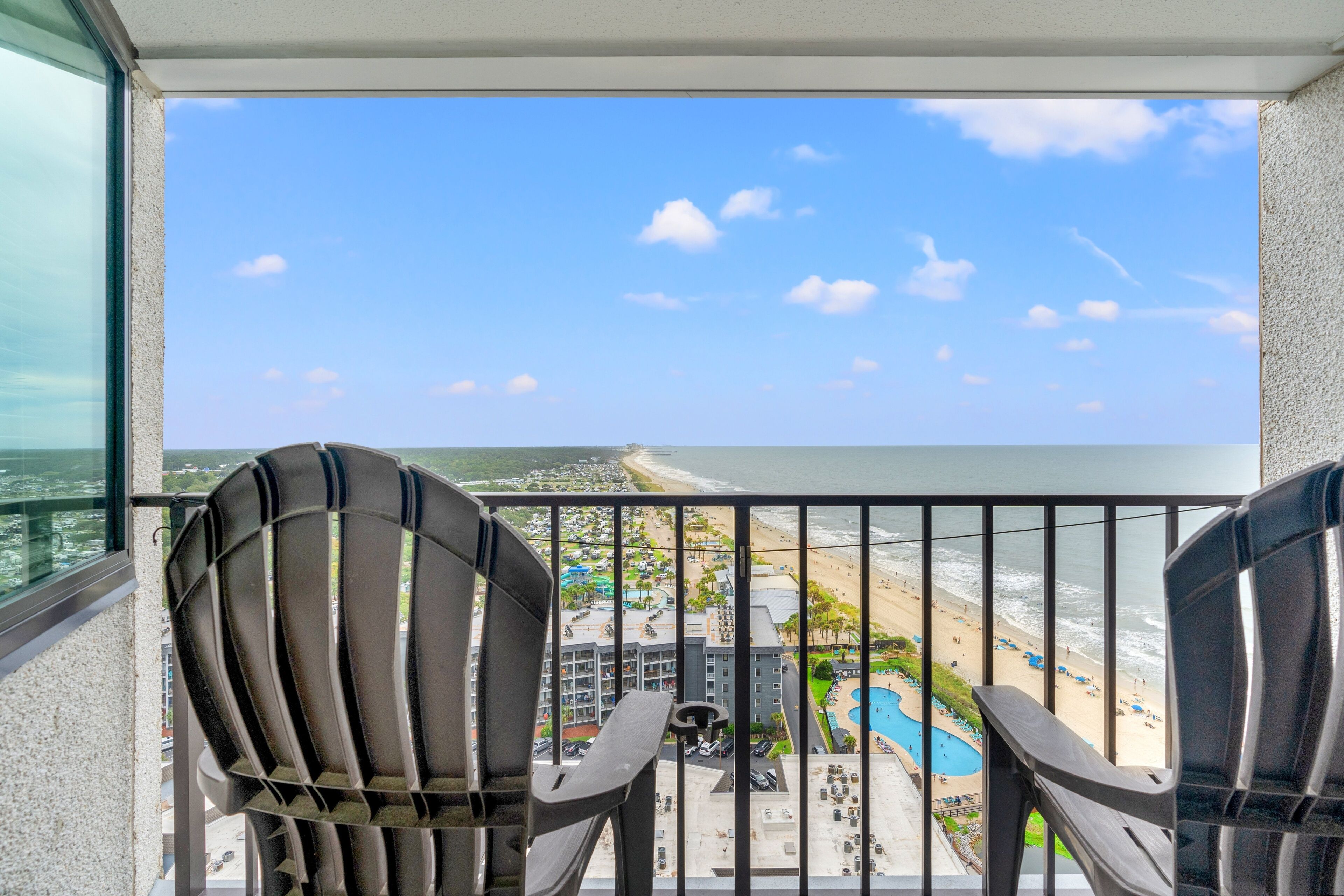 Condo, 1 Bedroom | Property grounds