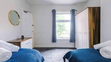 Apartment | Iron/ironing board, free WiFi