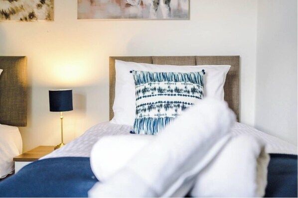 Apartment | Iron/ironing board, free WiFi