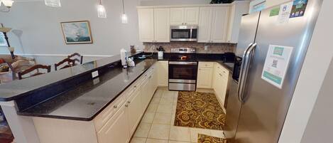 公寓式客房, 2 间卧室 | 私人厨房 | 冰箱、烤箱、茶具/咖啡用具、烤面包机