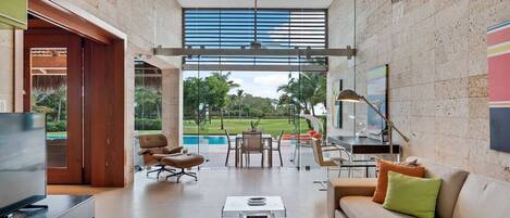 Villa, Accessible | 6 bedrooms, Internet