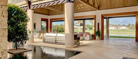 Villa | 6 bedrooms, Internet