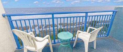 Condo, 2 chambres | Terrain de lâhĂ©bergement