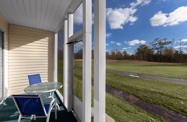 Apartment, 2 Schlafzimmer | Speisen im Freien