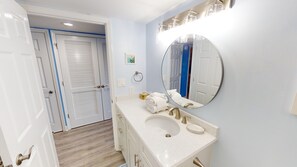 Condo, 3 Bedrooms | Bathroom - Beachwalk Villas 505 3 Bedroom Condo (North Myrtle Beach)