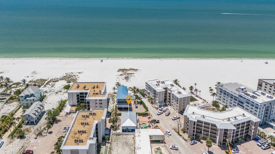 50 Starfish Shack: 3br/2ba Pool Home! 3 Bedroom Home