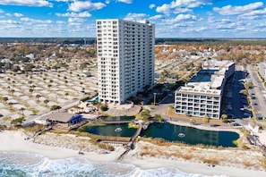 Condo, 2 Bedrooms | Exterior