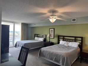 Condo, 3 Bedrooms