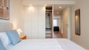 2 chambres, fer et planche à repasser, accès au Wi-Fi (inclus)