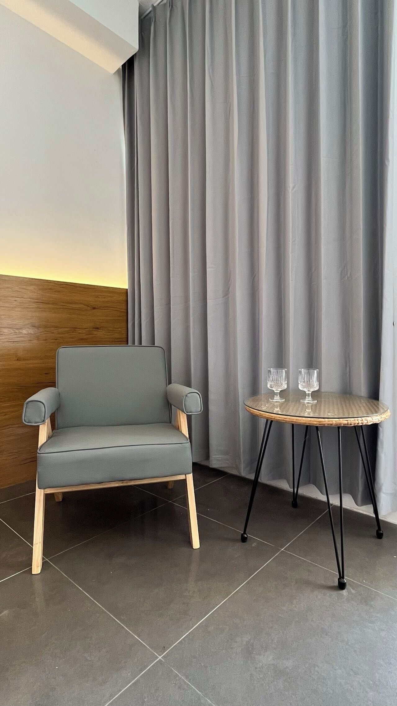 Romantic Studio, Garden View | Hypo-allergenic bedding, desk, laptop workspace, free WiFi