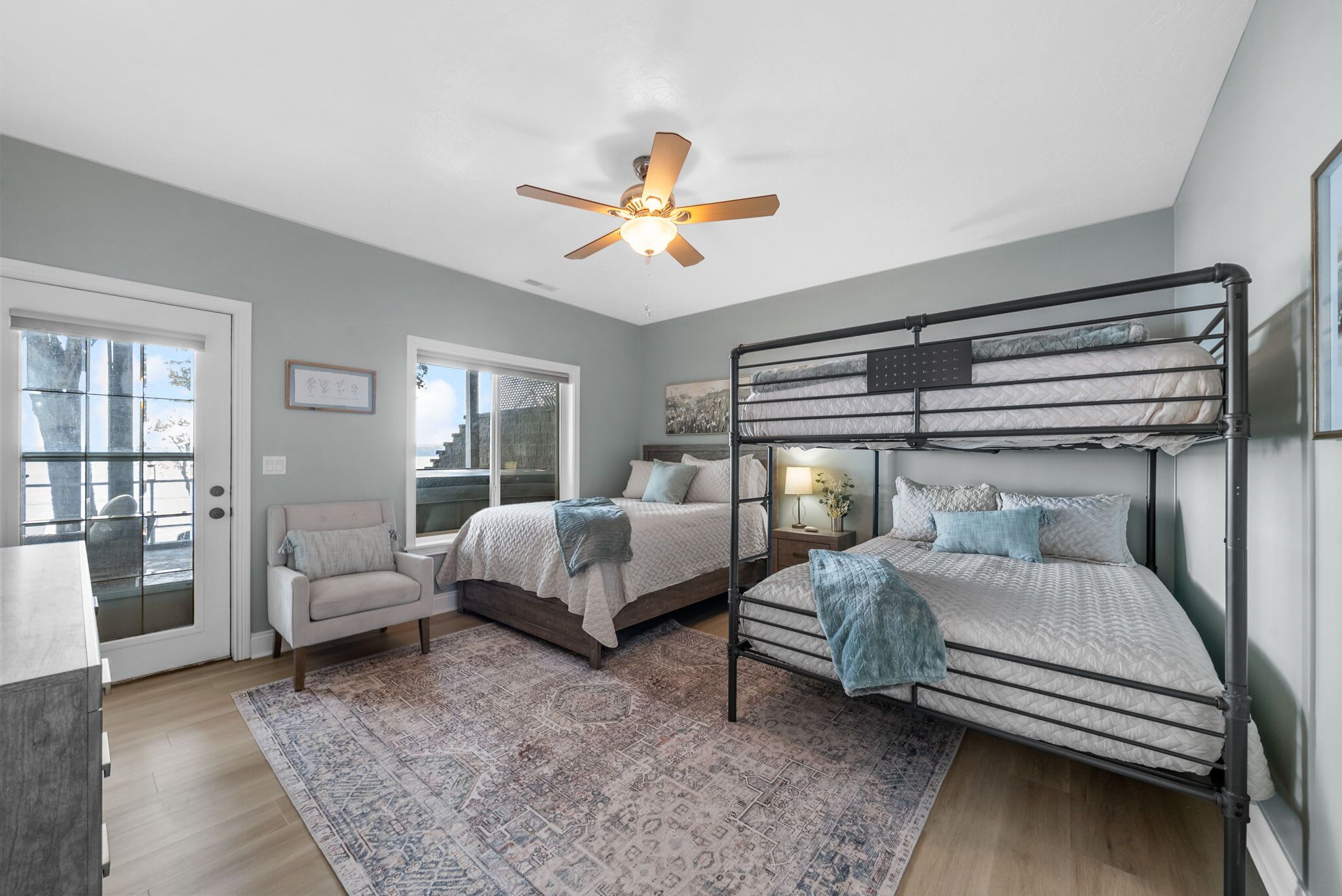 5 bedrooms, iron/ironing board, travel cot, WiFi