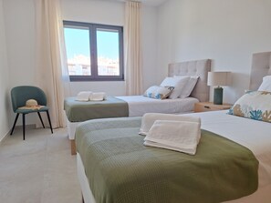 2 habitaciones, tabla de planchar con plancha y wifi gratis 